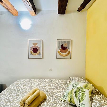 Appartamento Maestrale - Quartiere Castello Cagliari Exteriör bild