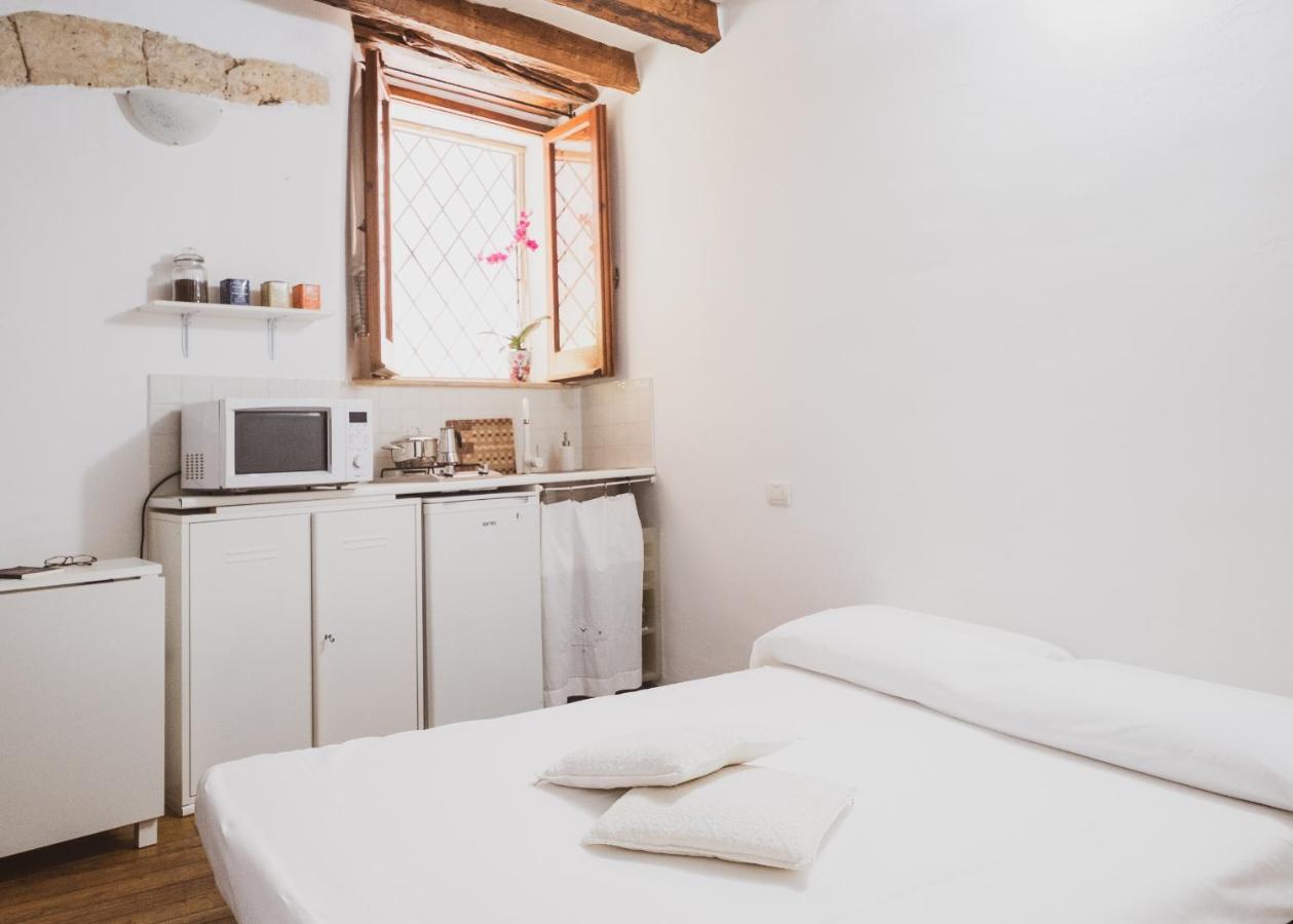 Appartamento Maestrale - Quartiere Castello Cagliari Exteriör bild