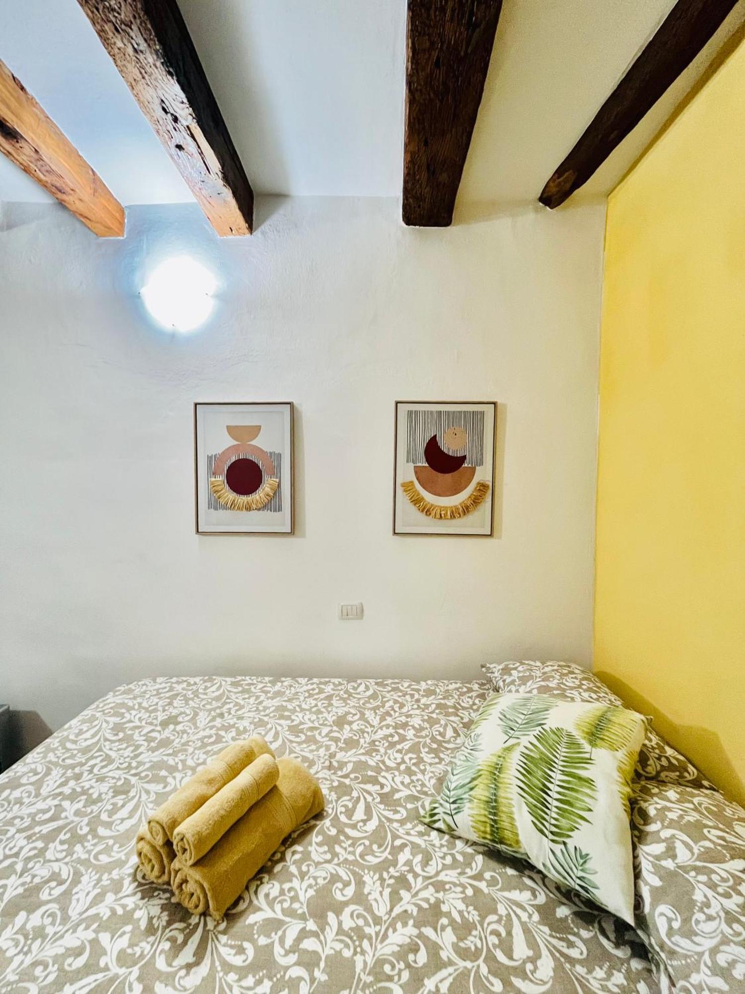 Appartamento Maestrale - Quartiere Castello Cagliari Exteriör bild